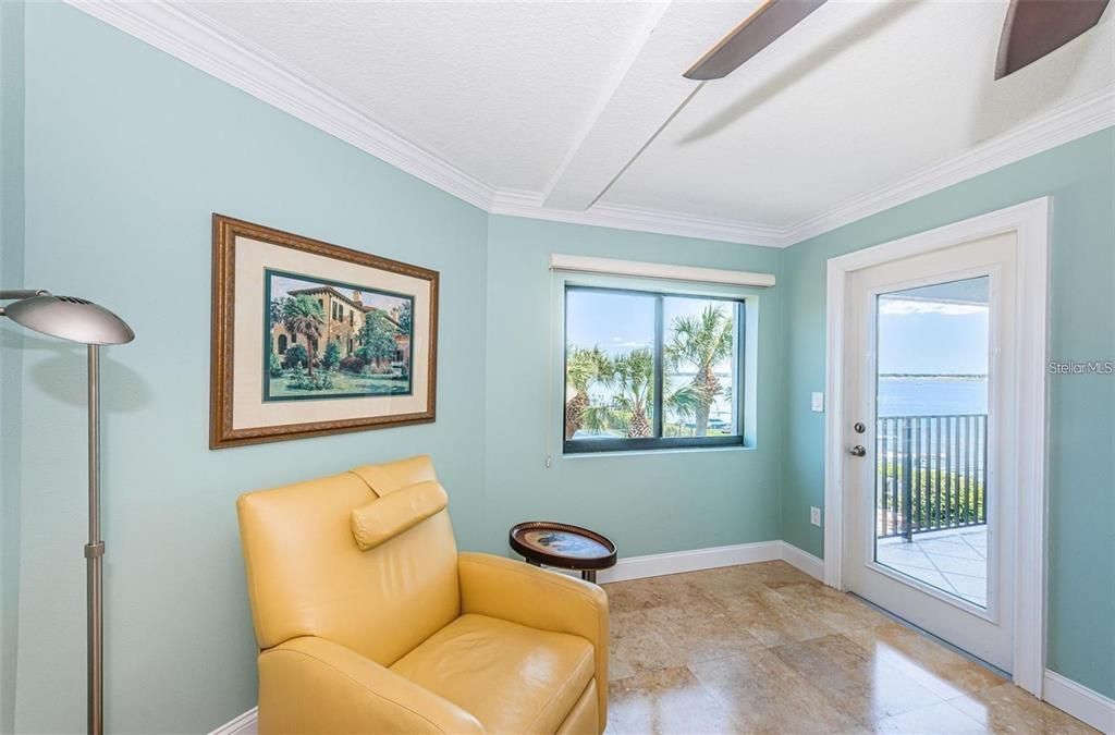 For Rent: $3,900 (2 beds, 2 baths, 1530 Square Feet)
