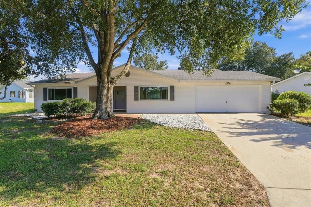 For Sale: $242,900 (3 beds, 2 baths, 1617 Square Feet)