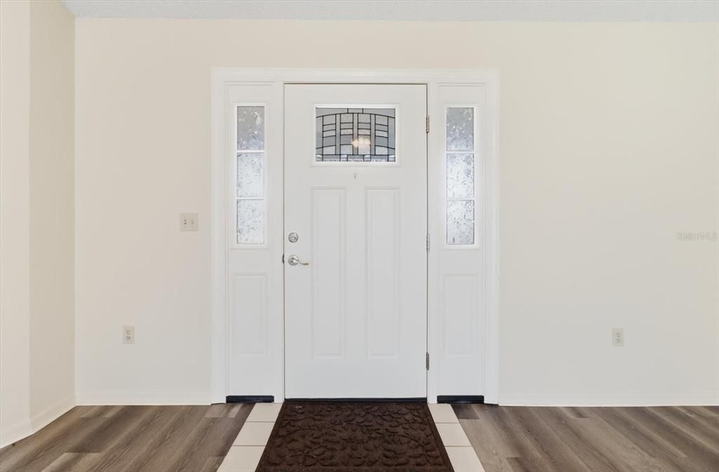 For Sale: $242,900 (3 beds, 2 baths, 1617 Square Feet)