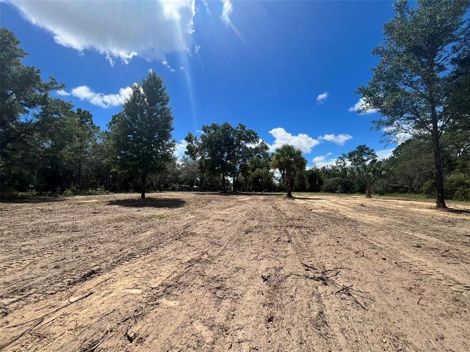 En Venta: $36,000 (1.25 acres)