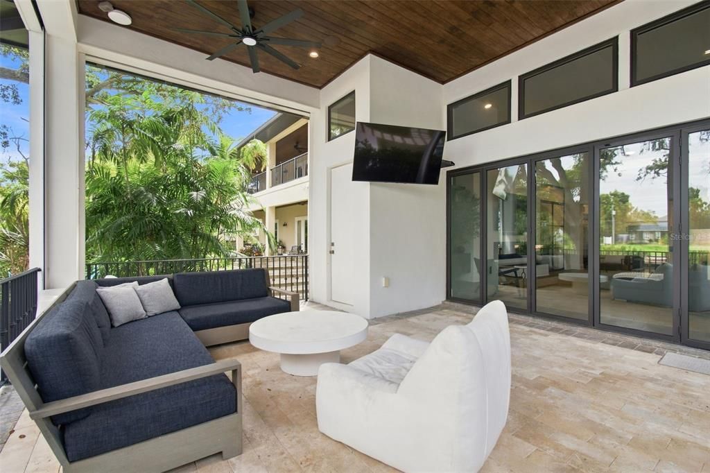For Sale: $5,850,000 (4 beds, 3 baths, 4406 Square Feet)