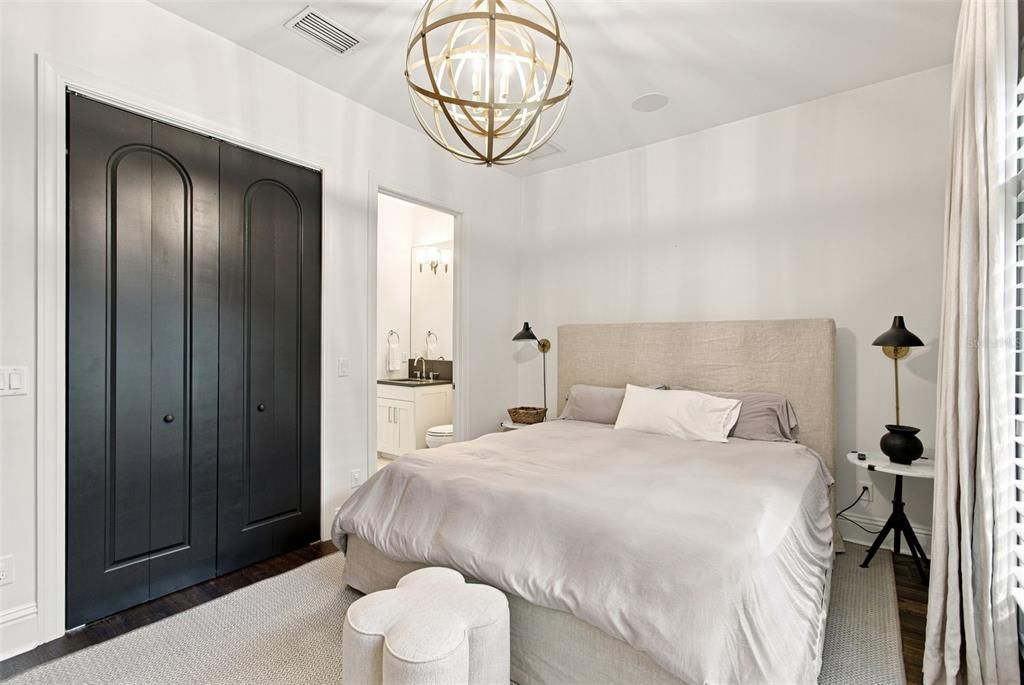 For Sale: $5,850,000 (4 beds, 3 baths, 4406 Square Feet)