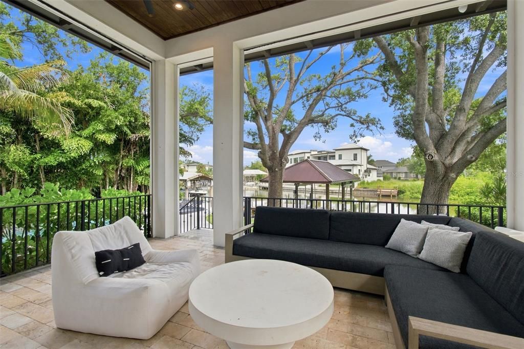 For Sale: $5,850,000 (4 beds, 3 baths, 4406 Square Feet)