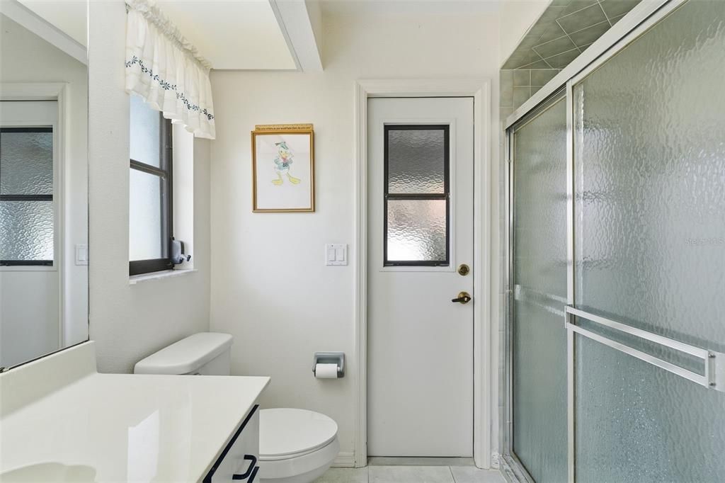 En Venta: $329,900 (3 camas, 2 baños, 1462 Pies cuadrados)