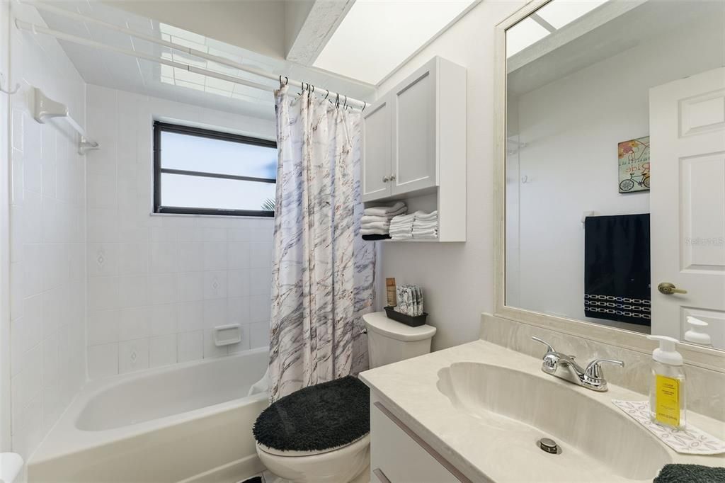 En Venta: $329,900 (3 camas, 2 baños, 1462 Pies cuadrados)