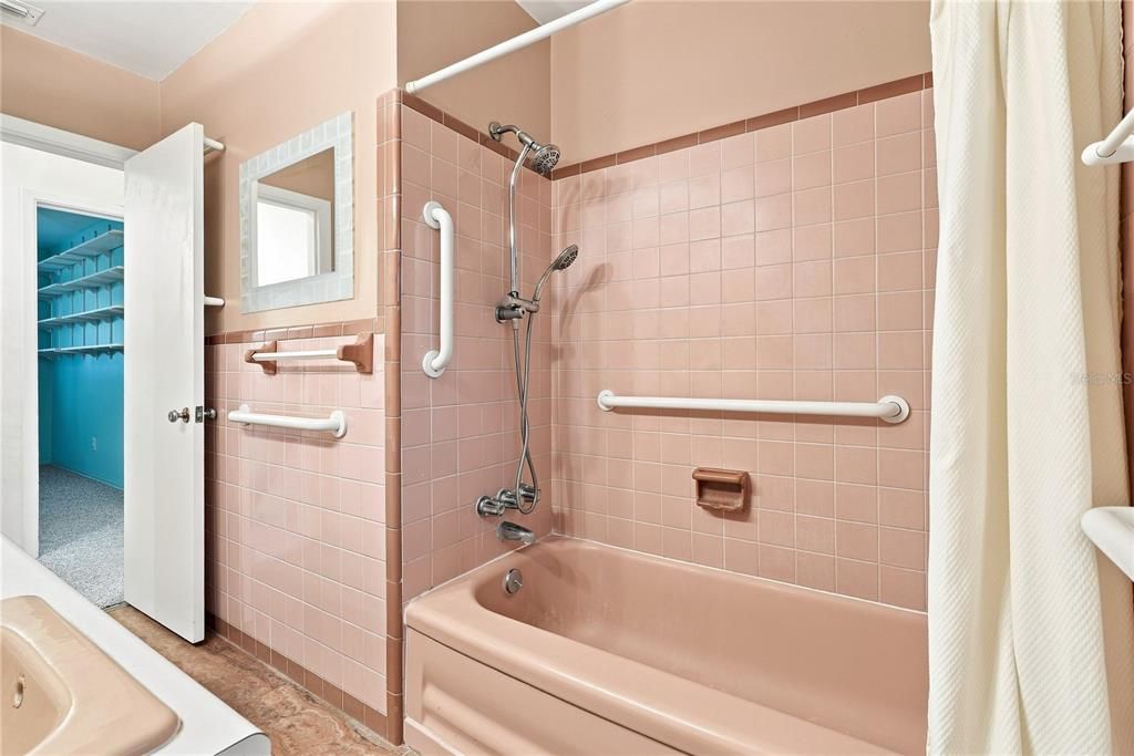 En Venta: $499,000 (3 camas, 1 baños, 1554 Pies cuadrados)