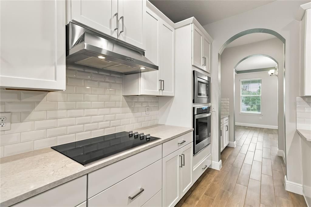 For Sale: $799,000 (4 beds, 3 baths, 3327 Square Feet)