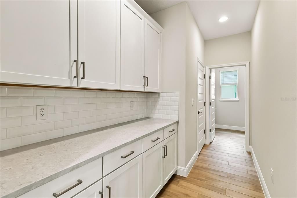 For Sale: $799,000 (4 beds, 3 baths, 3327 Square Feet)