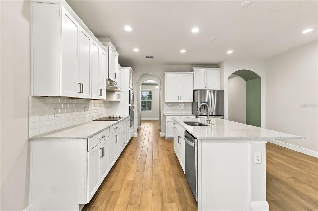 For Sale: $799,000 (4 beds, 3 baths, 3327 Square Feet)