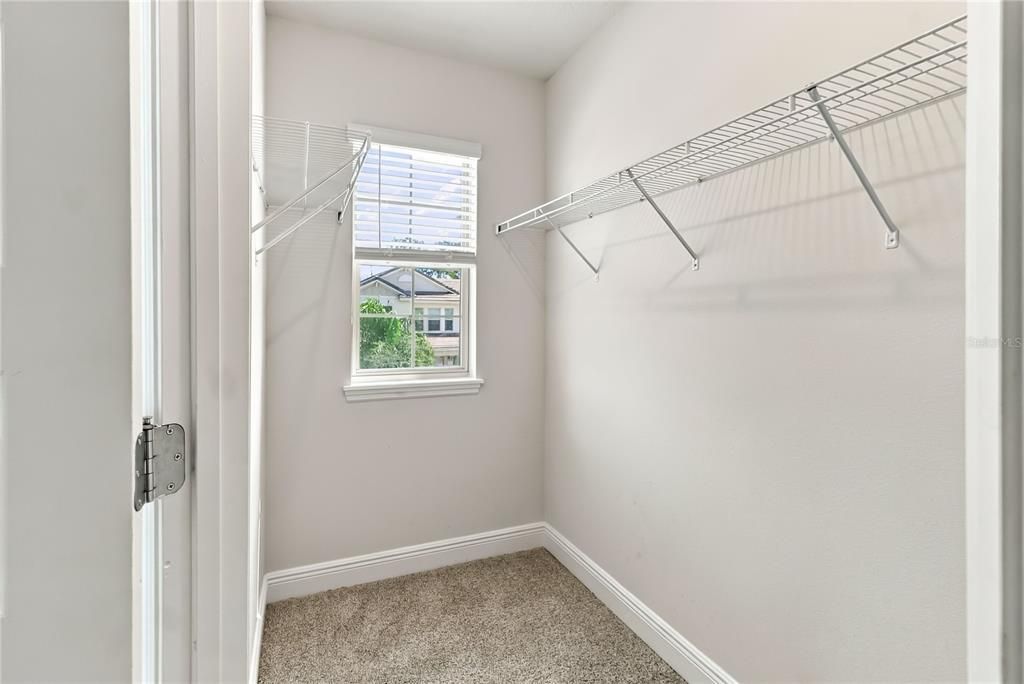 For Sale: $799,000 (4 beds, 3 baths, 3327 Square Feet)