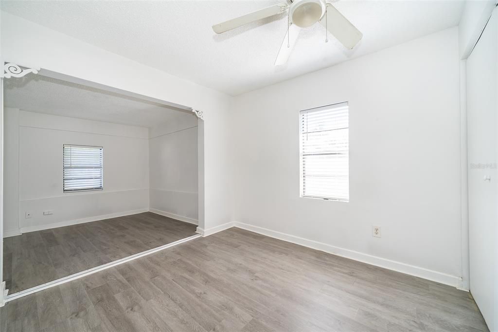 For Sale: $530,000 (3 beds, 0 baths, 1416 Square Feet)