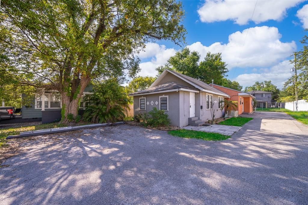 For Sale: $530,000 (3 beds, 0 baths, 1416 Square Feet)
