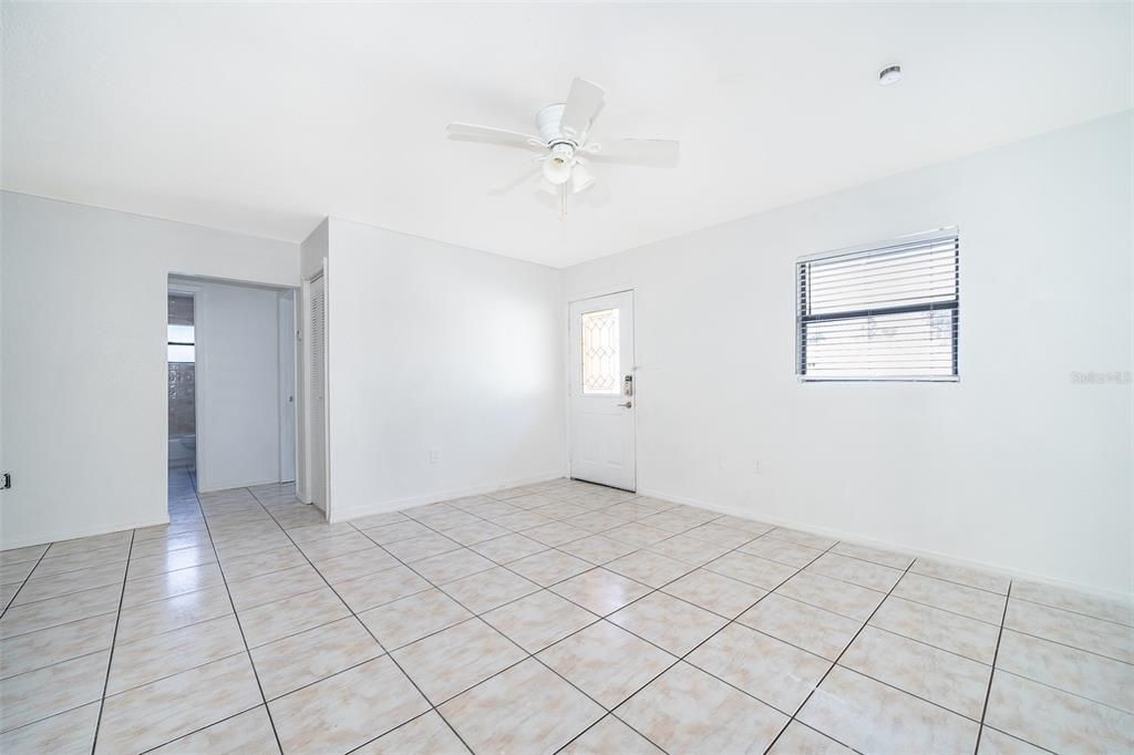 For Sale: $530,000 (3 beds, 0 baths, 1416 Square Feet)