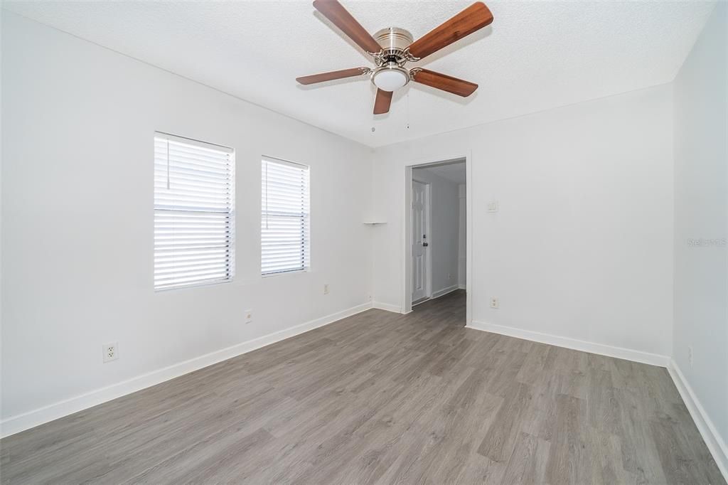 For Sale: $530,000 (3 beds, 0 baths, 1416 Square Feet)