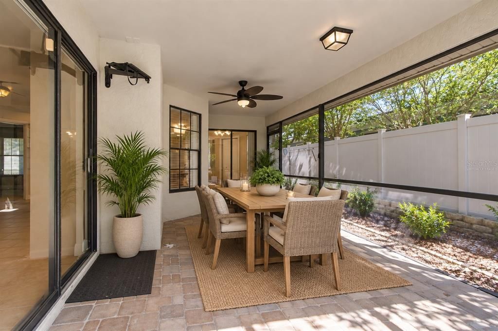 For Sale: $575,000 (4 beds, 2 baths, 1917 Square Feet)