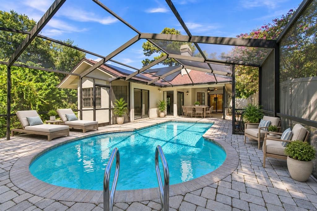 For Sale: $575,000 (4 beds, 2 baths, 1917 Square Feet)