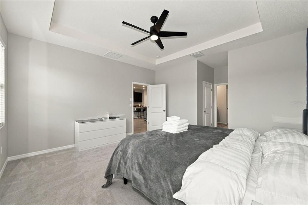 For Sale: $399,000 (4 beds, 2 baths, 2035 Square Feet)
