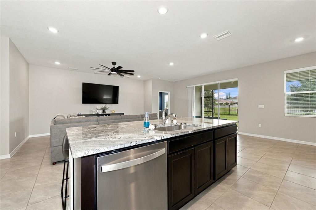 For Sale: $399,000 (4 beds, 2 baths, 2035 Square Feet)