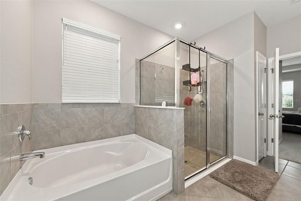 For Sale: $399,000 (4 beds, 2 baths, 2035 Square Feet)