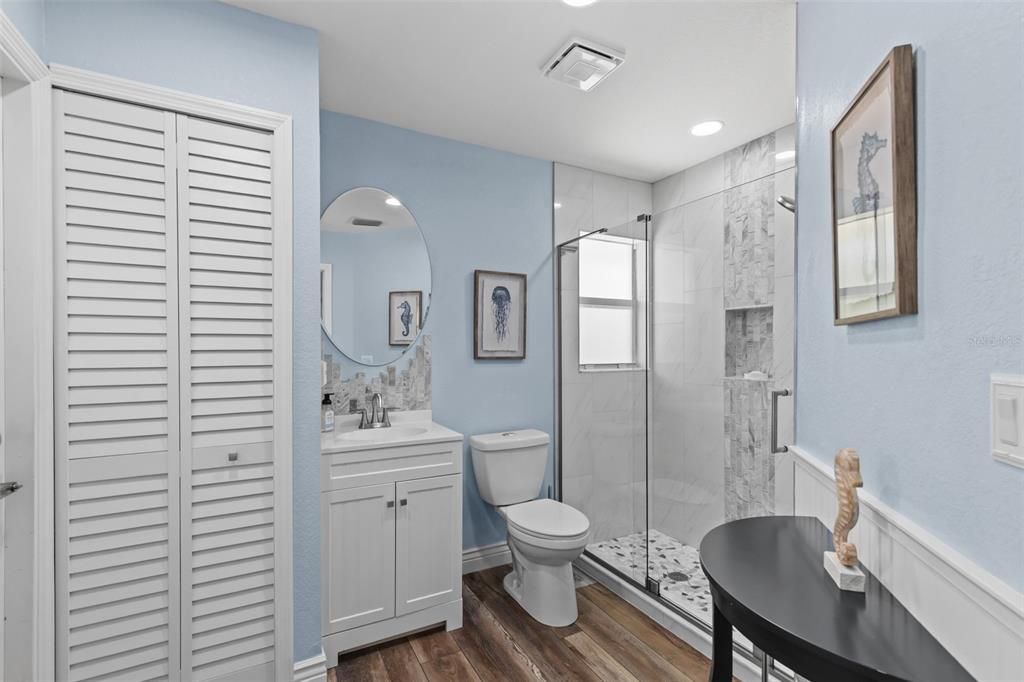 For Sale: $500,000 (3 beds, 2 baths, 2082 Square Feet)