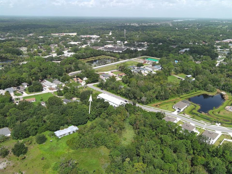 待售: $395,000 (0.14 acres)