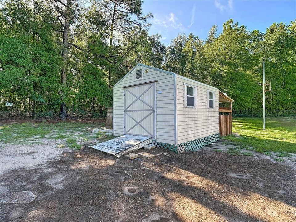 For Sale: $369,500 (3 beds, 2 baths, 1535 Square Feet)