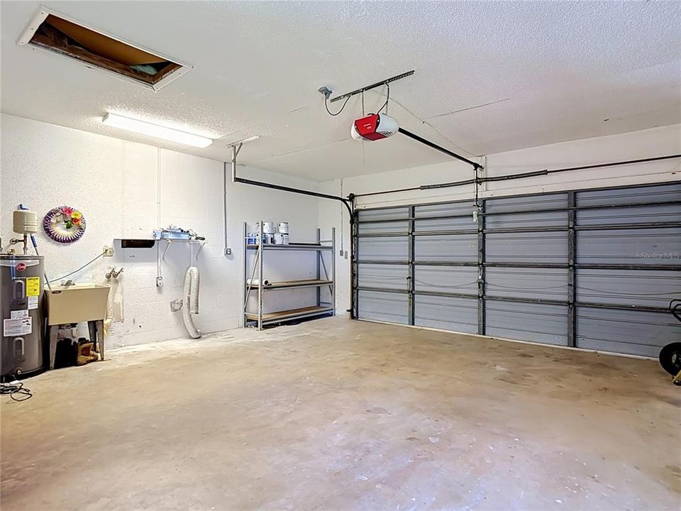 For Sale: $369,500 (3 beds, 2 baths, 1535 Square Feet)