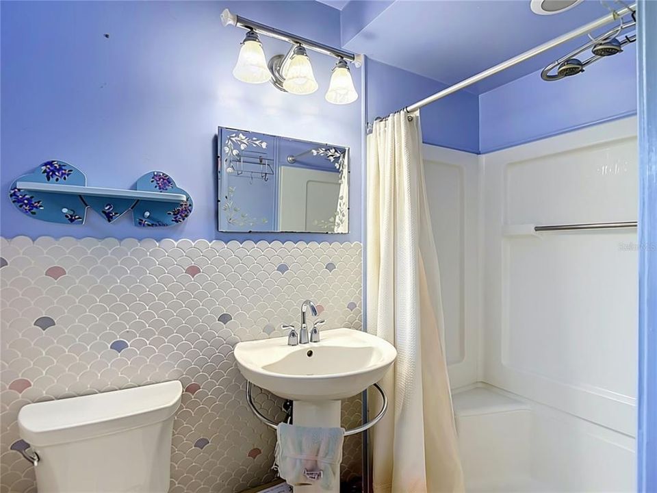 For Sale: $369,500 (3 beds, 2 baths, 1535 Square Feet)