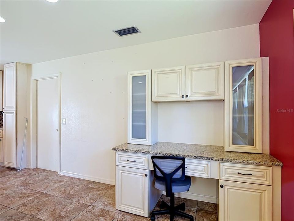 For Sale: $369,500 (3 beds, 2 baths, 1535 Square Feet)