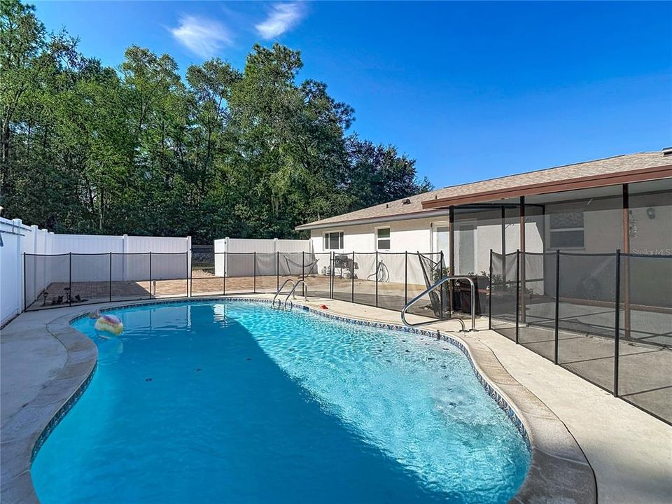 For Sale: $369,500 (3 beds, 2 baths, 1535 Square Feet)