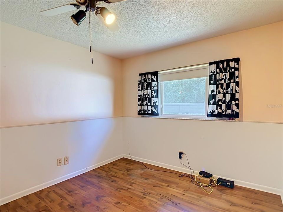 For Sale: $369,500 (3 beds, 2 baths, 1535 Square Feet)