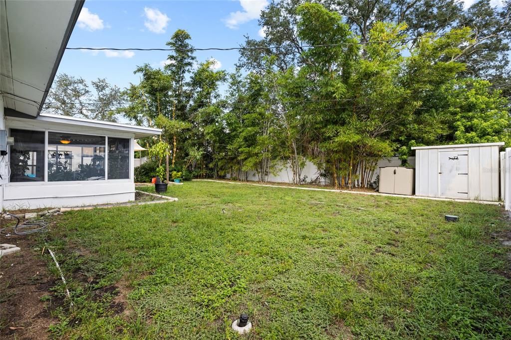 For Sale: $360,000 (2 beds, 1 baths, 1025 Square Feet)