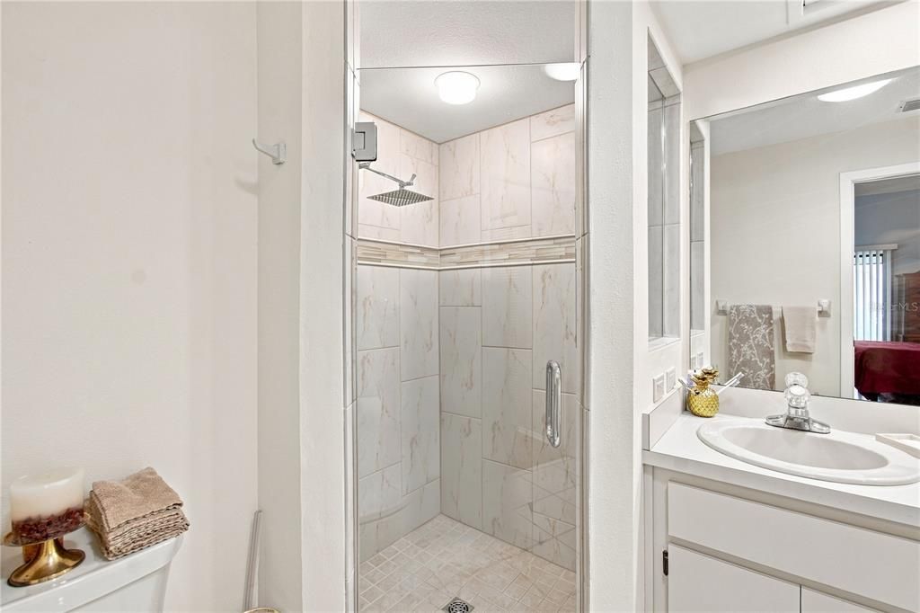 For Sale: $265,000 (2 beds, 2 baths, 1427 Square Feet)