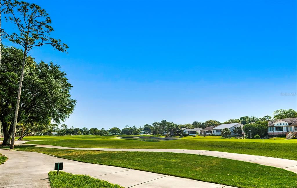 For Sale: $265,000 (2 beds, 2 baths, 1427 Square Feet)