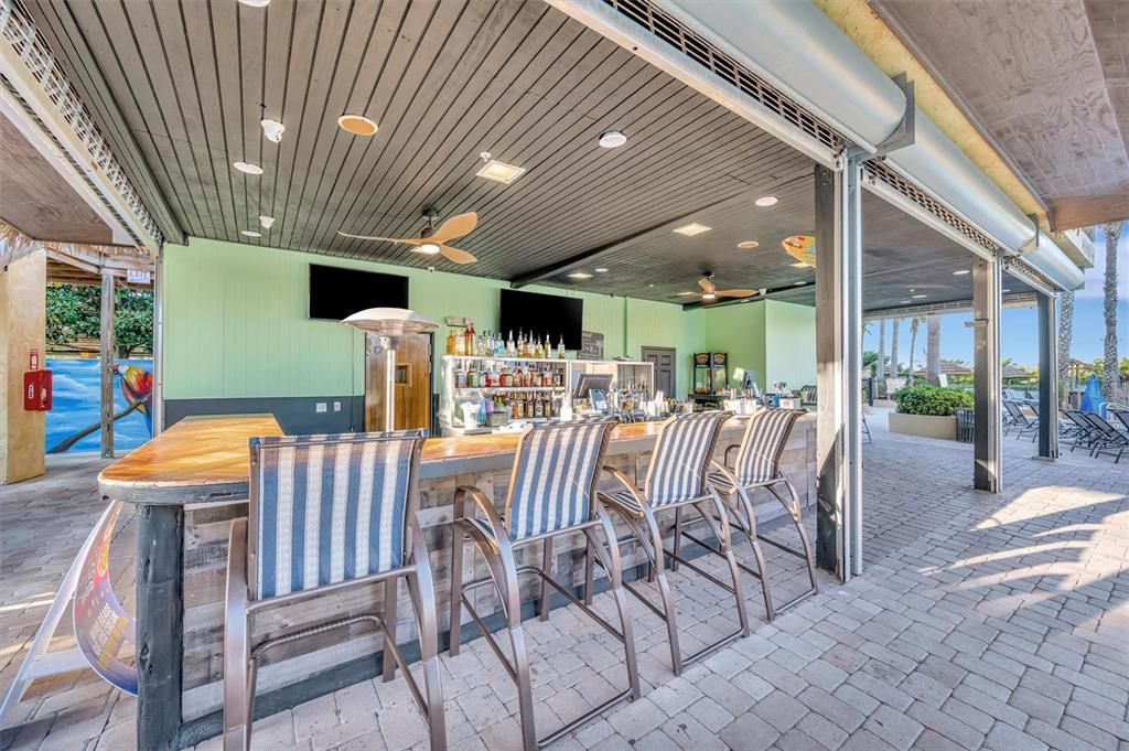 For Sale: $189,000 (2 beds, 2 baths, 1086 Square Feet)