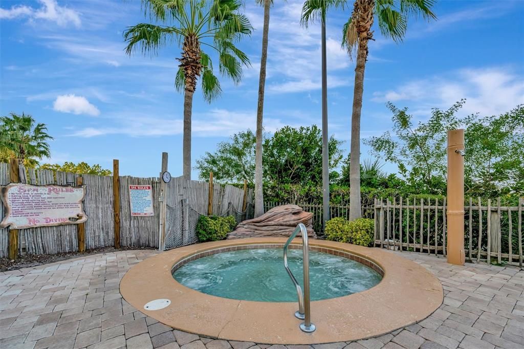 For Sale: $189,000 (2 beds, 2 baths, 1086 Square Feet)