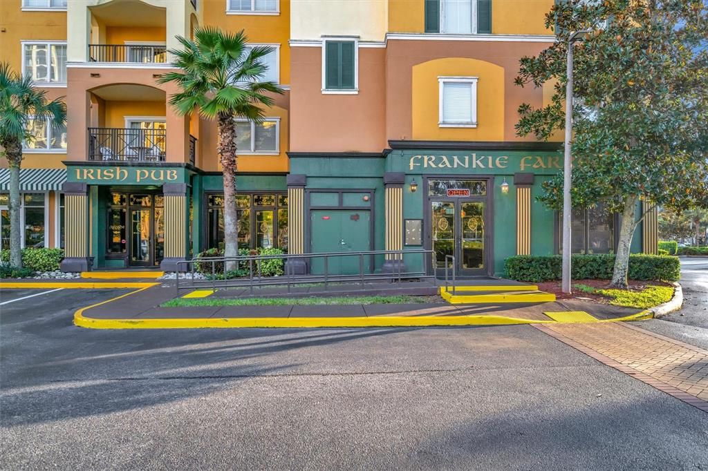 For Sale: $189,000 (2 beds, 2 baths, 1086 Square Feet)