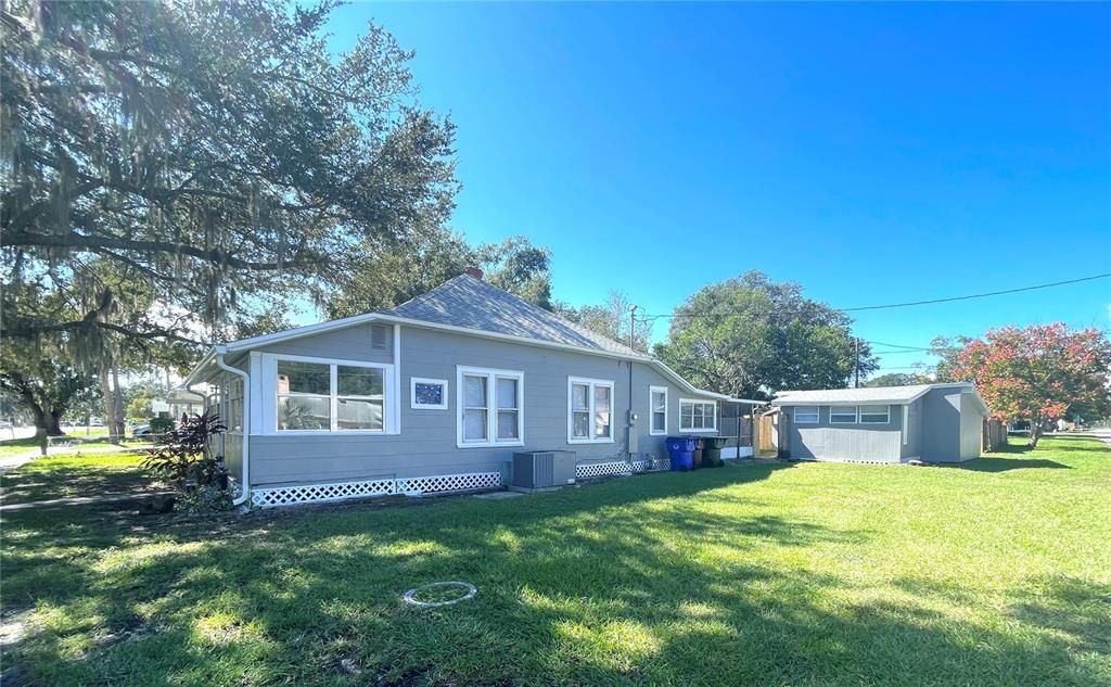 For Rent: $1,595 (3 beds, 1 baths, 1248 Square Feet)