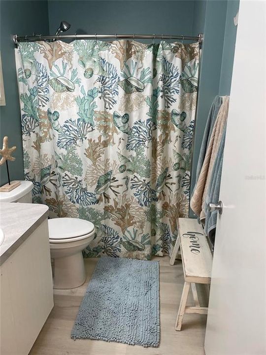 For Sale: $394,900 (2 beds, 2 baths, 1121 Square Feet)