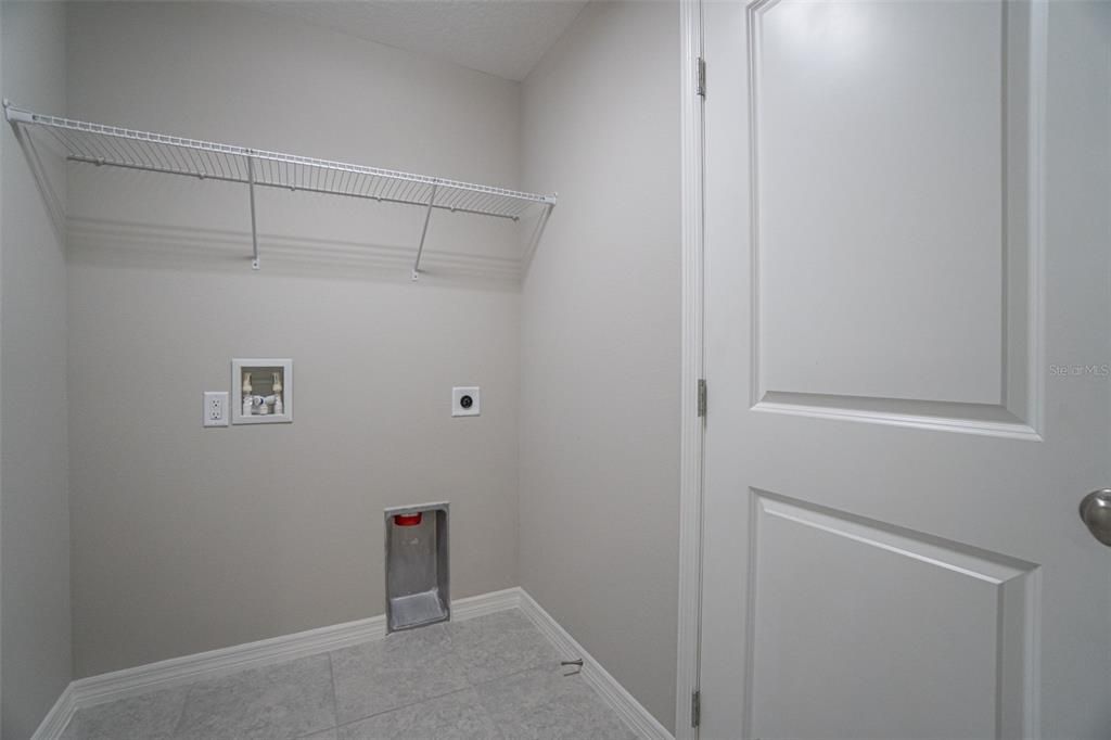 En Renta: $1,895 (3 camas, 2 baños, 1393 Pies cuadrados)