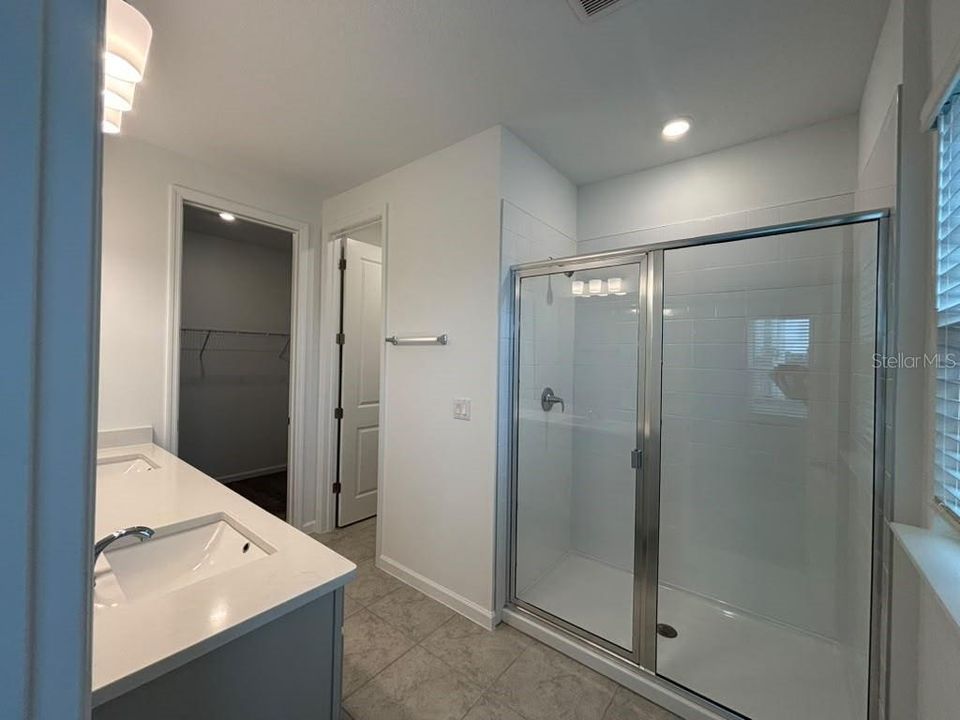 For Rent: $2,900 (3 beds, 2 baths, 1644 Square Feet)