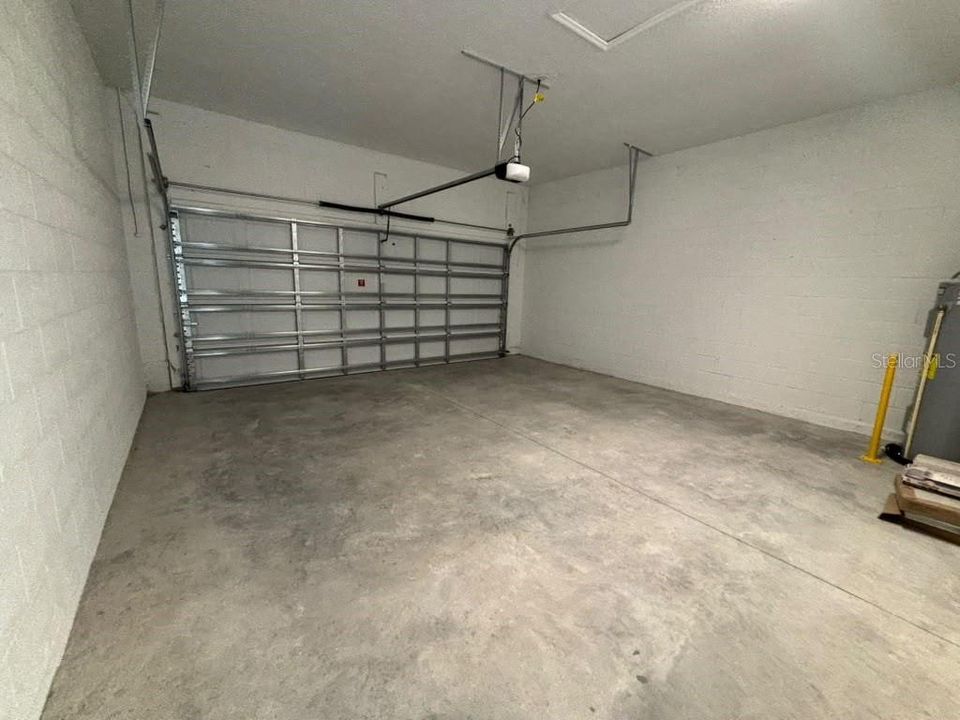 For Rent: $2,900 (3 beds, 2 baths, 1644 Square Feet)