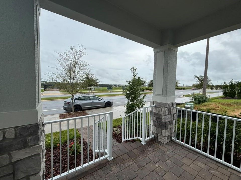 For Rent: $2,900 (3 beds, 2 baths, 1644 Square Feet)