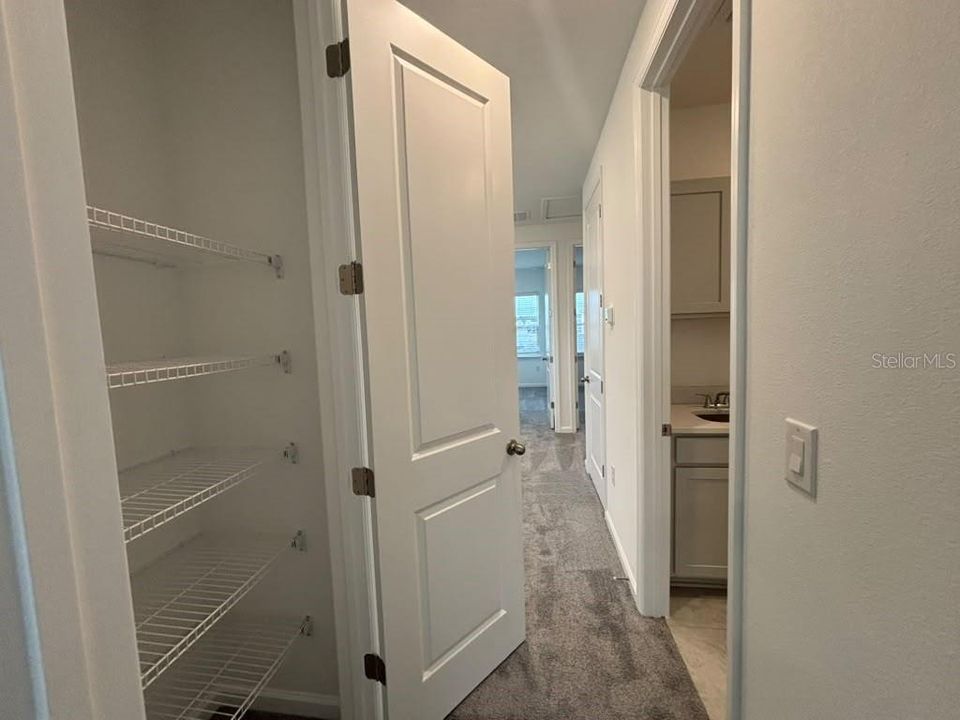 For Rent: $2,900 (3 beds, 2 baths, 1644 Square Feet)