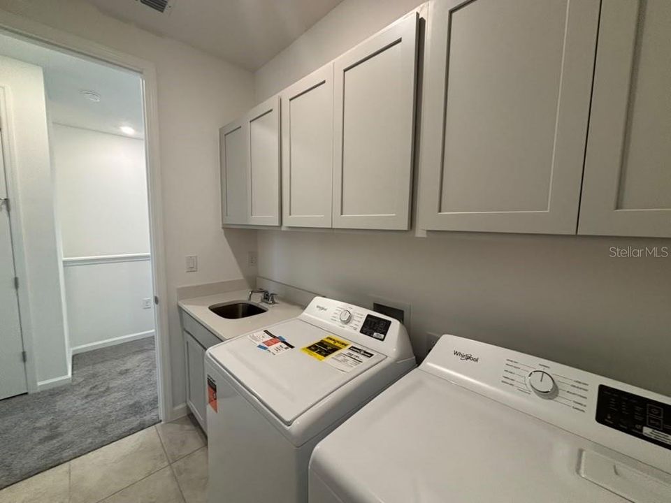 For Rent: $2,900 (3 beds, 2 baths, 1644 Square Feet)