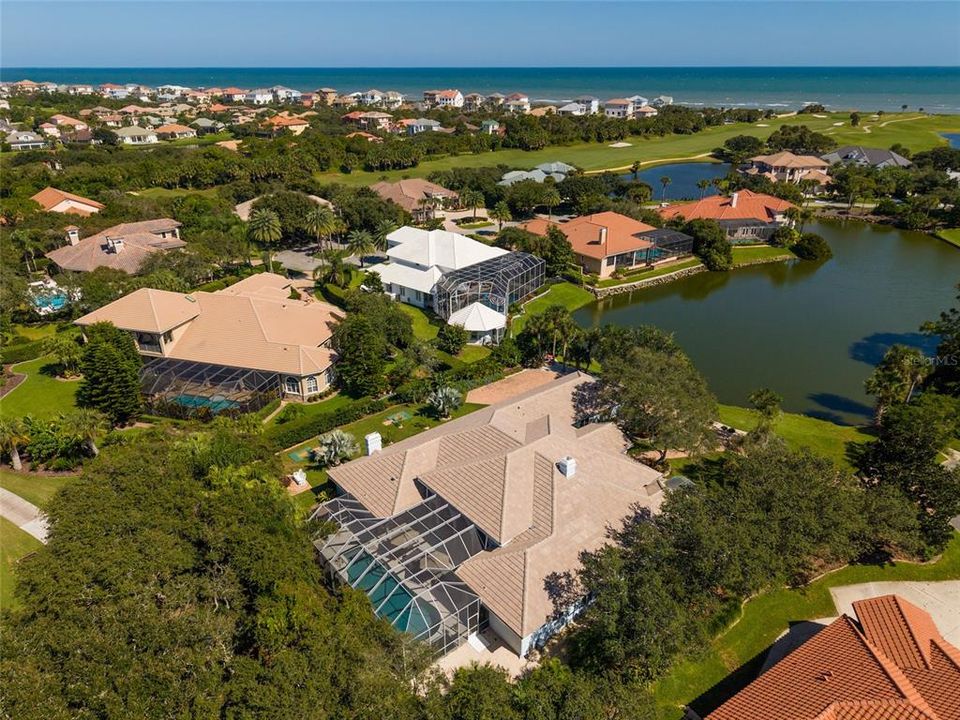 Activo con contrato: $2,199,000 (4 camas, 4 baños, 4652 Pies cuadrados)