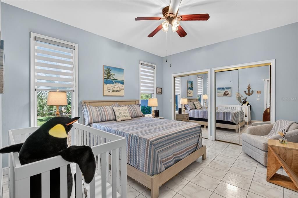 Activo con contrato: $2,199,000 (4 camas, 4 baños, 4652 Pies cuadrados)