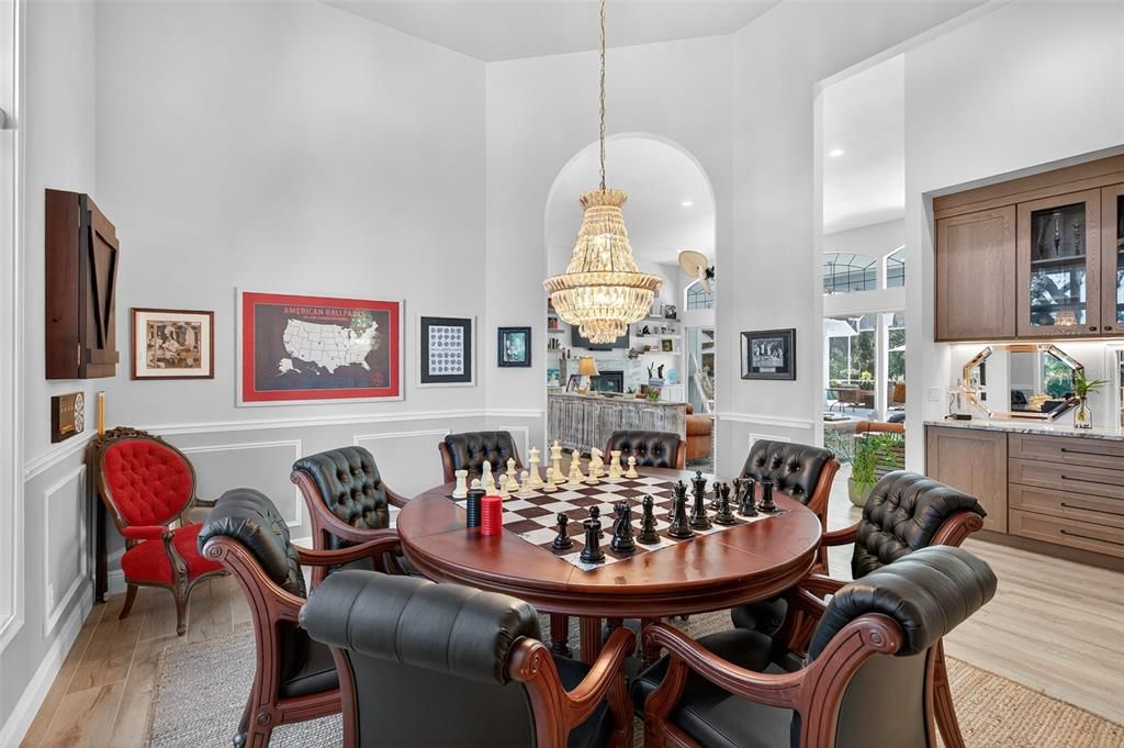 Activo con contrato: $2,199,000 (4 camas, 4 baños, 4652 Pies cuadrados)