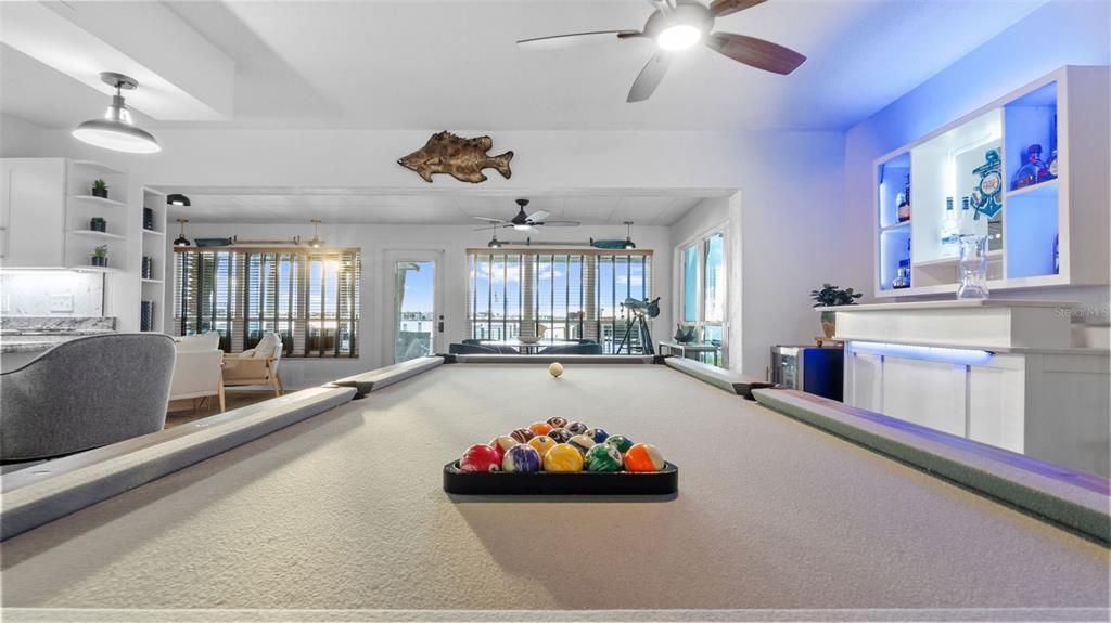 For Sale: $1,650,000 (4 beds, 2 baths, 2120 Square Feet)
