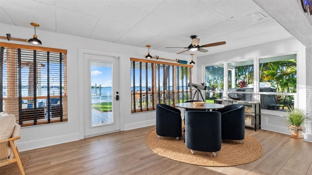 For Sale: $1,650,000 (4 beds, 2 baths, 2120 Square Feet)